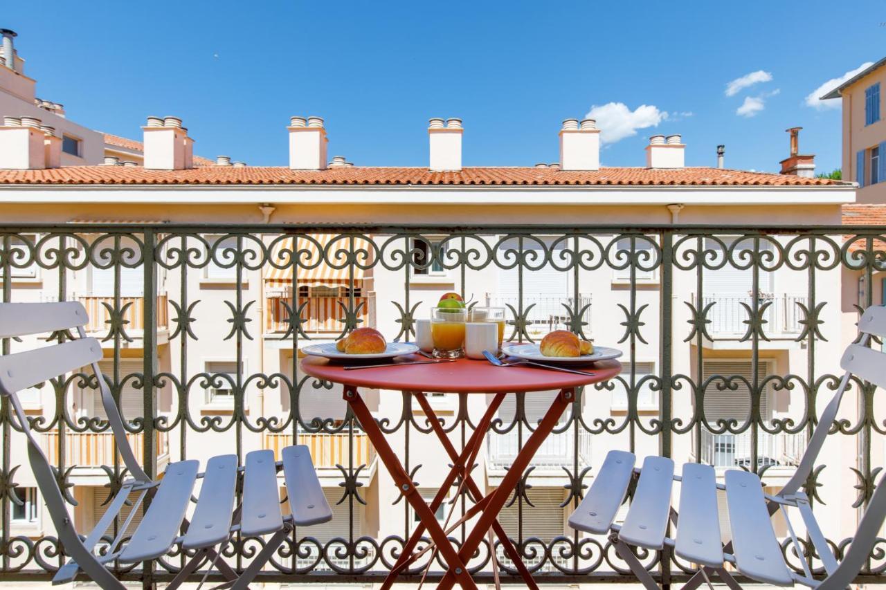 La Colline Yourhosthelper Cannes Exteriör bild